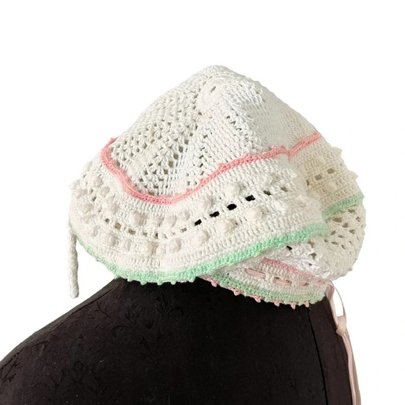 Vintage White Cotton Crochet Béret Floral Detail Ribbon Coquette - Picture 2 of 6